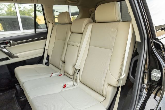 Used 2023 Lexus GX 460 Premium w/ Premium Plus Package image 12