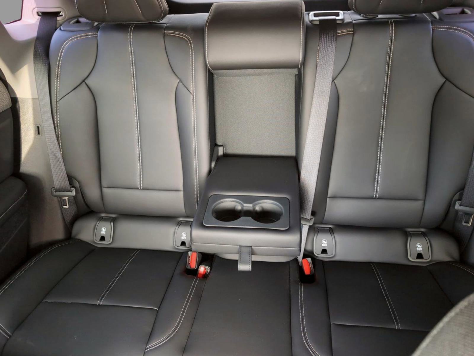 New 2025 Cadillac Optiq Luxury 1 image 23