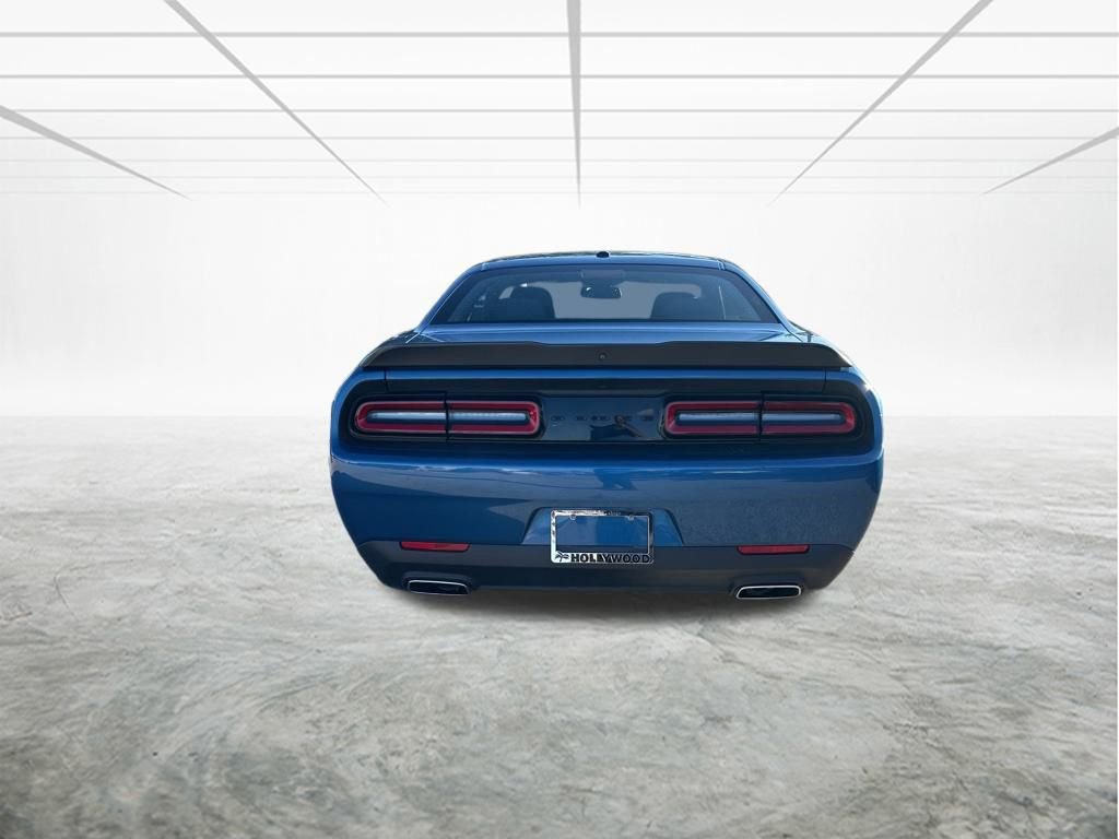 Certified 2022 Dodge Challenger SXT w/ Blacktop Package image 5