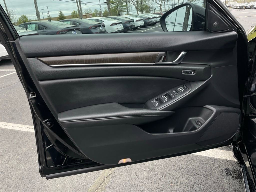 Certified 2021 Honda Accord Touring image 24