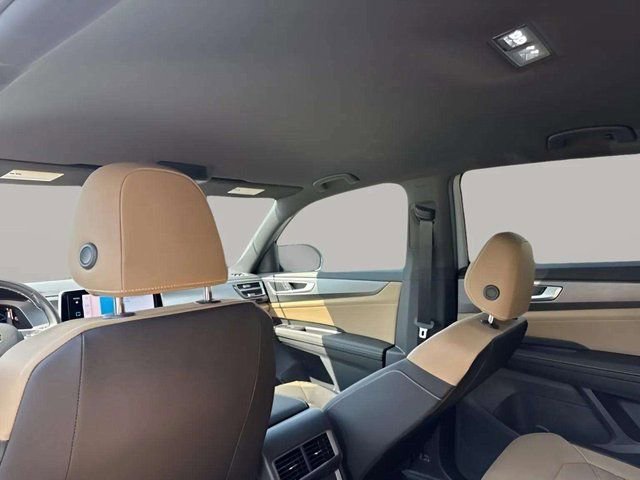 New 2026 Volkswagen Atlas Cross Sport SE image 6