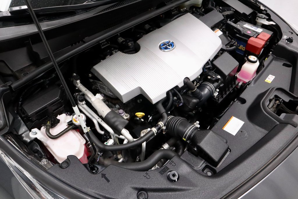 Used 2021 Toyota Prius Prime LE image 18