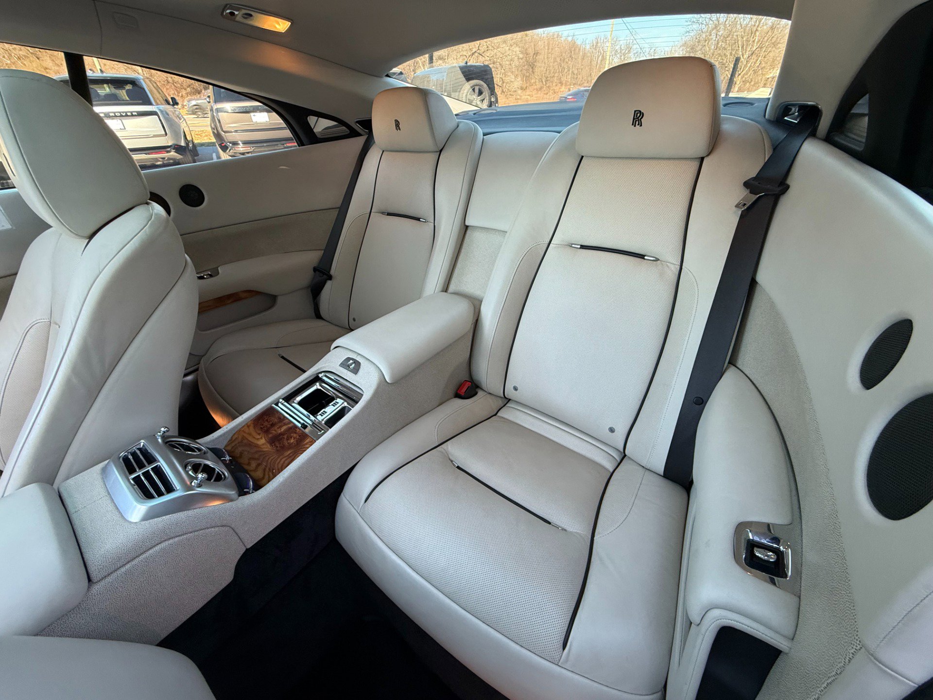 Used 2014 Rolls-Royce Wraith image 16