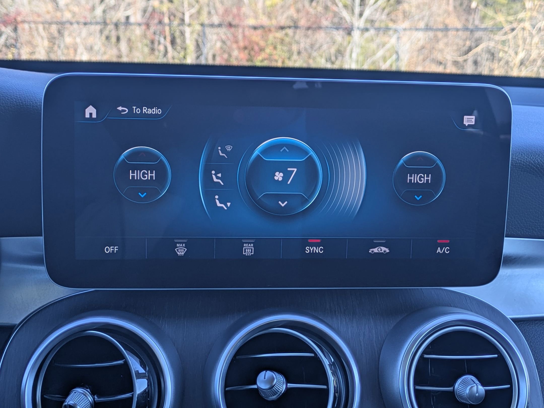 Used 2021 Mercedes-Benz GLC 300 4MATIC image 13