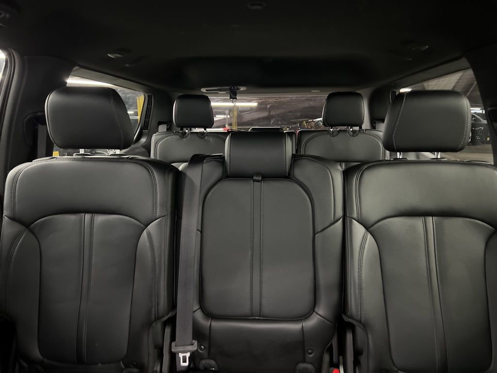 Used 2025 Jeep Wagoneer 4WD w/ Convenience Group I image 25