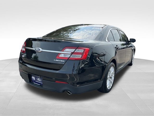 Used 2019 Ford Taurus Limited FWD image 3