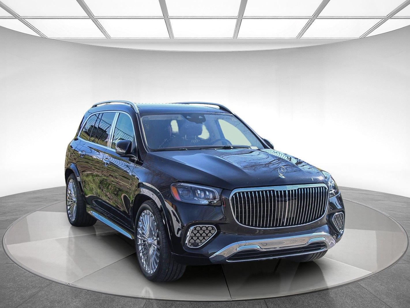 Certified 2024 Mercedes-Benz Maybach GLS 600 4MATIC image 4
