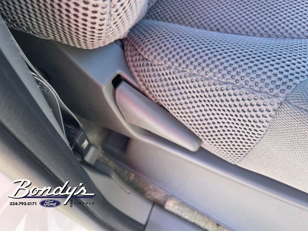 Used 2018 Nissan Frontier SV w/ Value Truck Package image 17