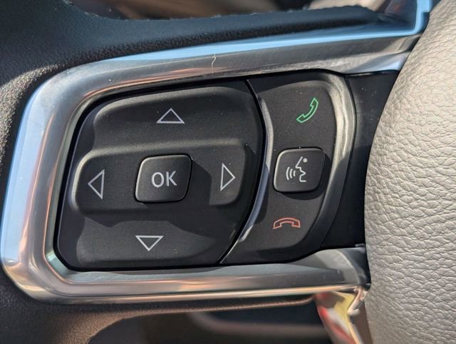 New 2026 Jeep Wrangler Unlimited Sahara AWD/4WD image 13