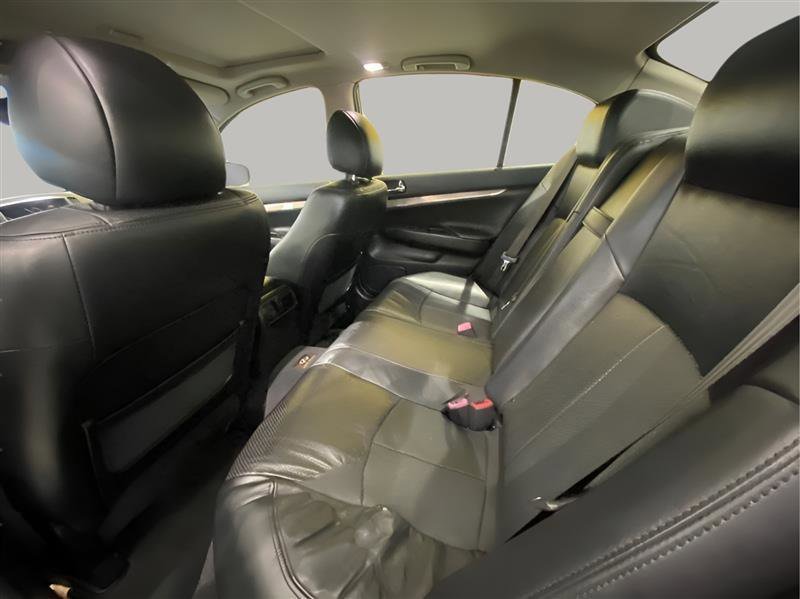 Used 2013 INFINITI G37 x w/ Premium Pkg AWD/4WD image 12
