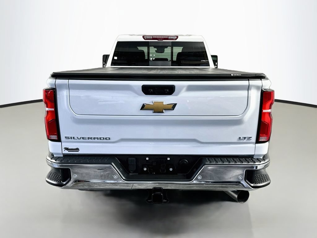 Used 2024 Chevrolet Silverado 3500 LTZ w/ LTZ Premium Package AWD/4WD image 6