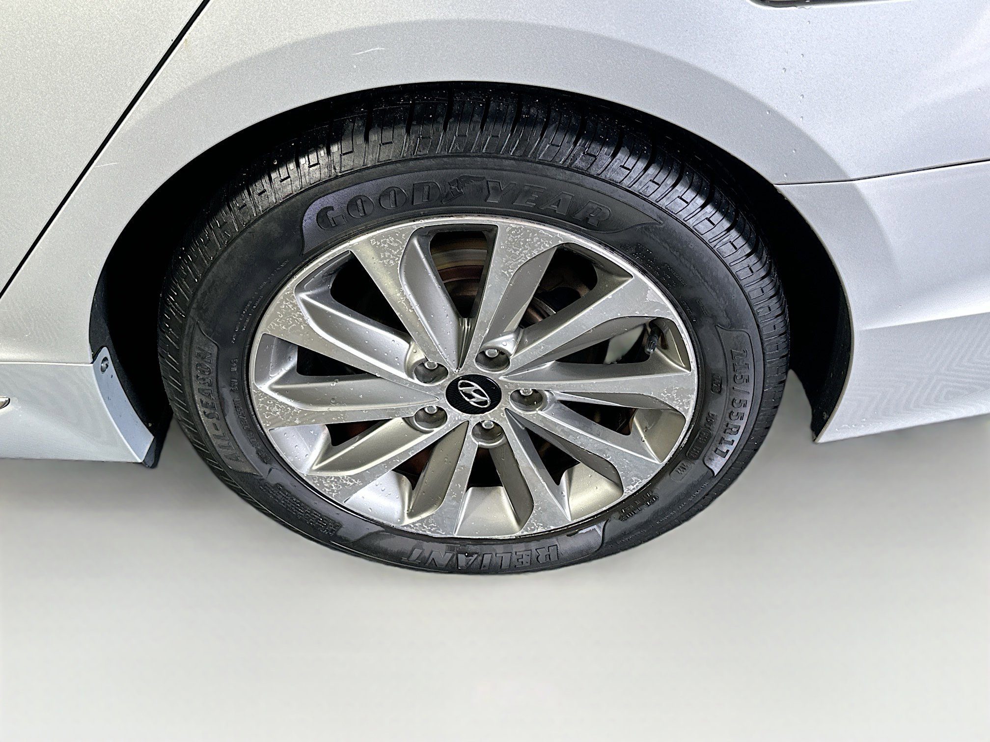 Used 2017 Hyundai Sonata Sport w/ Value Edition Package 02 FWD image 11