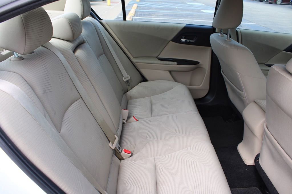 Used 2016 Honda Accord LX image 21