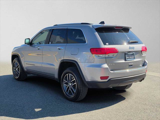 Used 2017 Jeep Grand Cherokee Limited AWD/4WD image 5