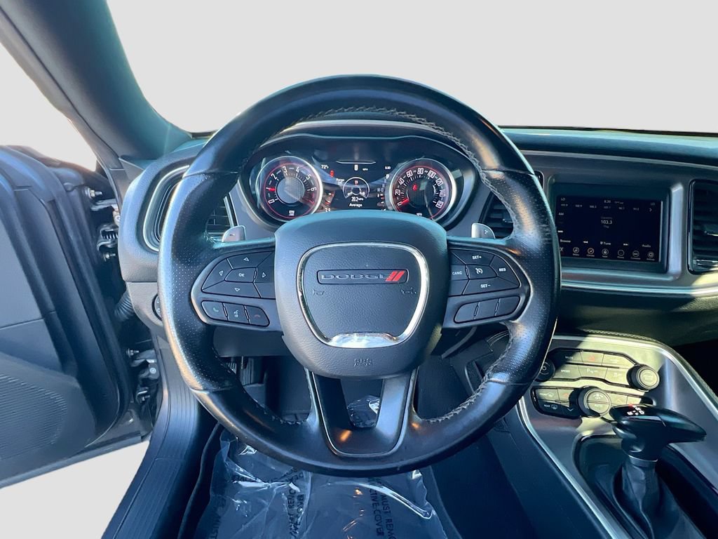 Used 2022 Dodge Challenger GT RWD image 11