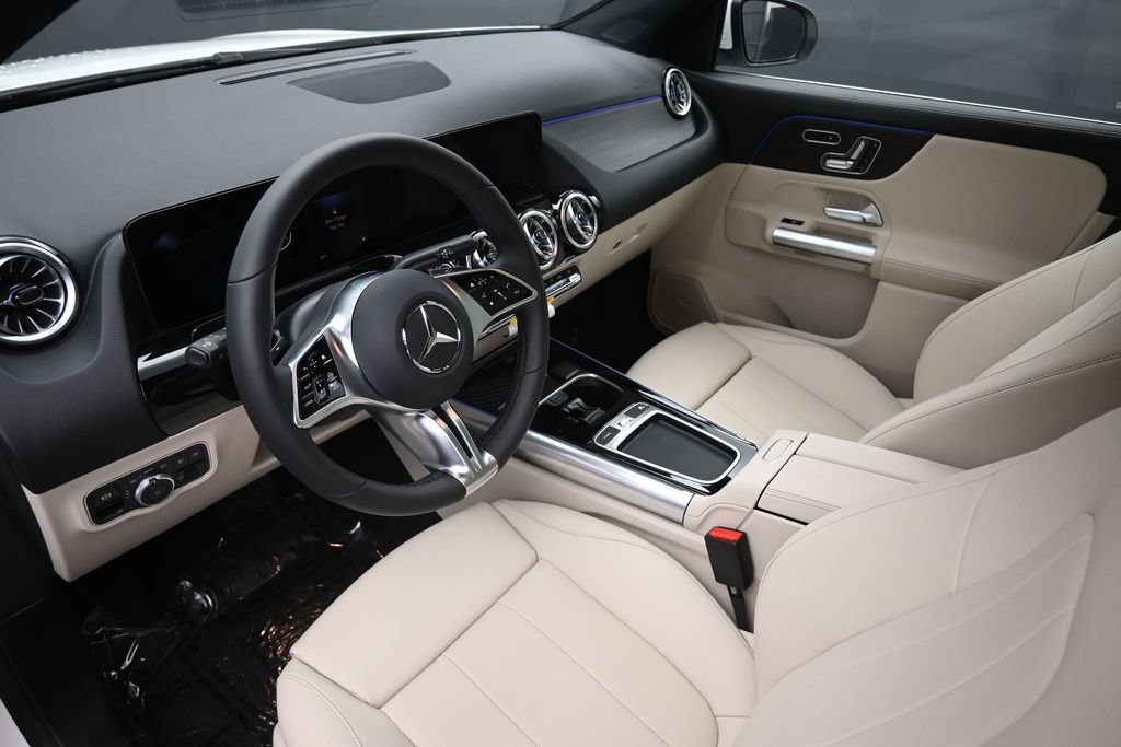 New 2026 Mercedes-Benz GLA 250 4MATIC image 16