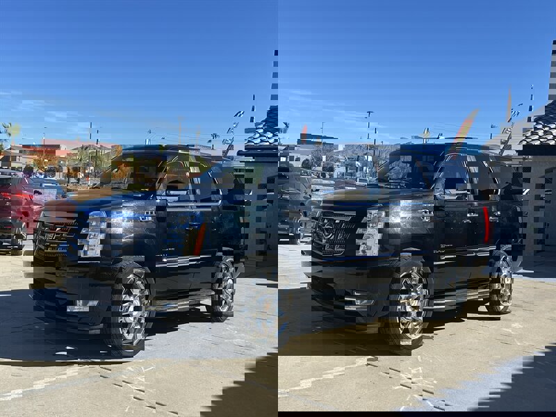 Used 2014 Cadillac Escalade Luxury