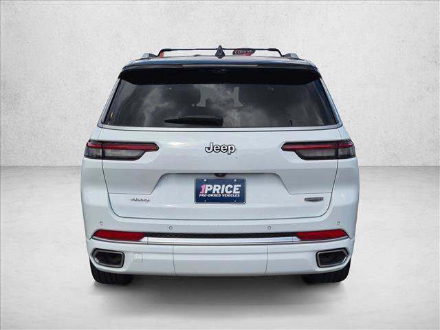 Used 2023 Jeep Grand Cherokee L Summit AWD/4WD image 7