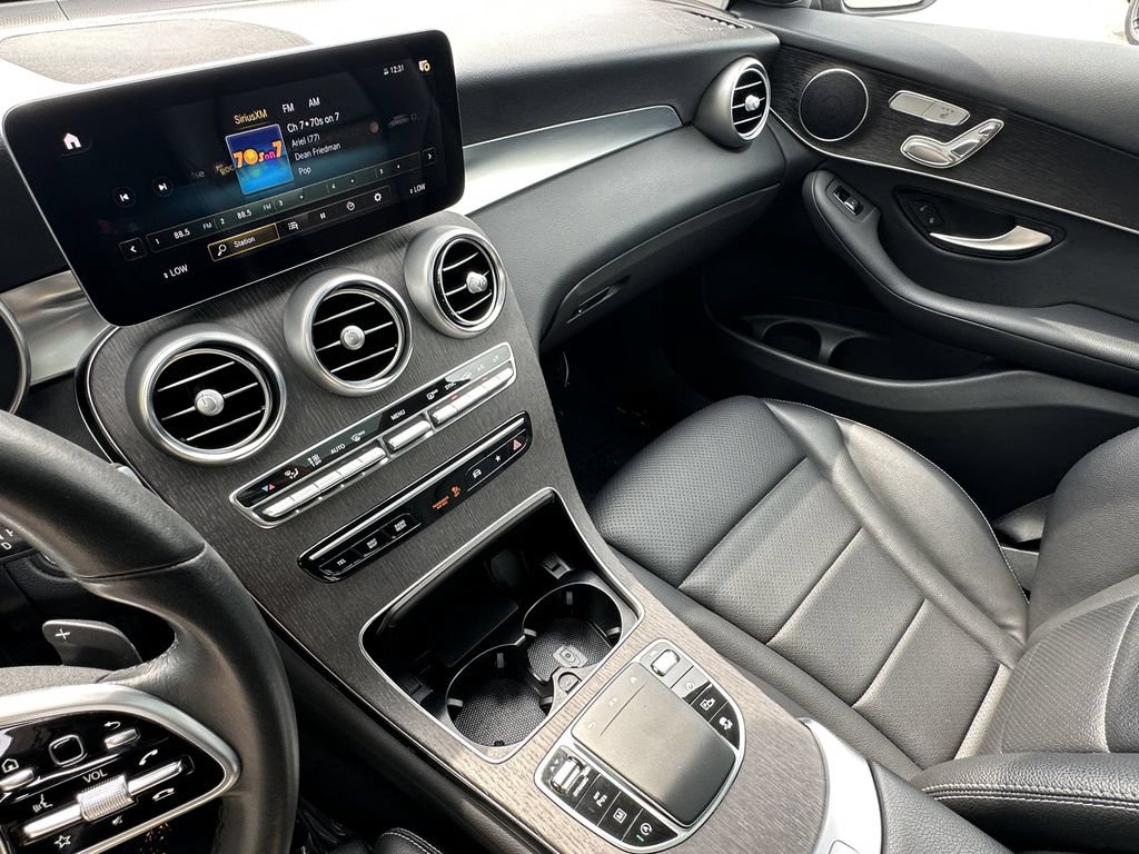 Certified 2022 Mercedes-Benz GLC 300 4MATIC w/ Multimedia Package Lite image 31