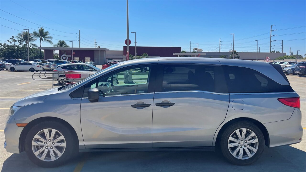 Used 2019 Honda Odyssey LX image 2