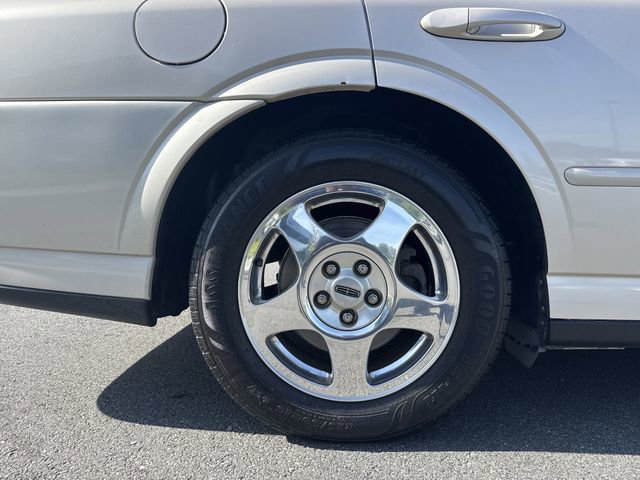 Used 2001 Lincoln LS image 17