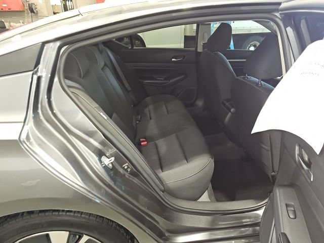 Used 2022 Nissan Altima 2.5 SV FWD image 20