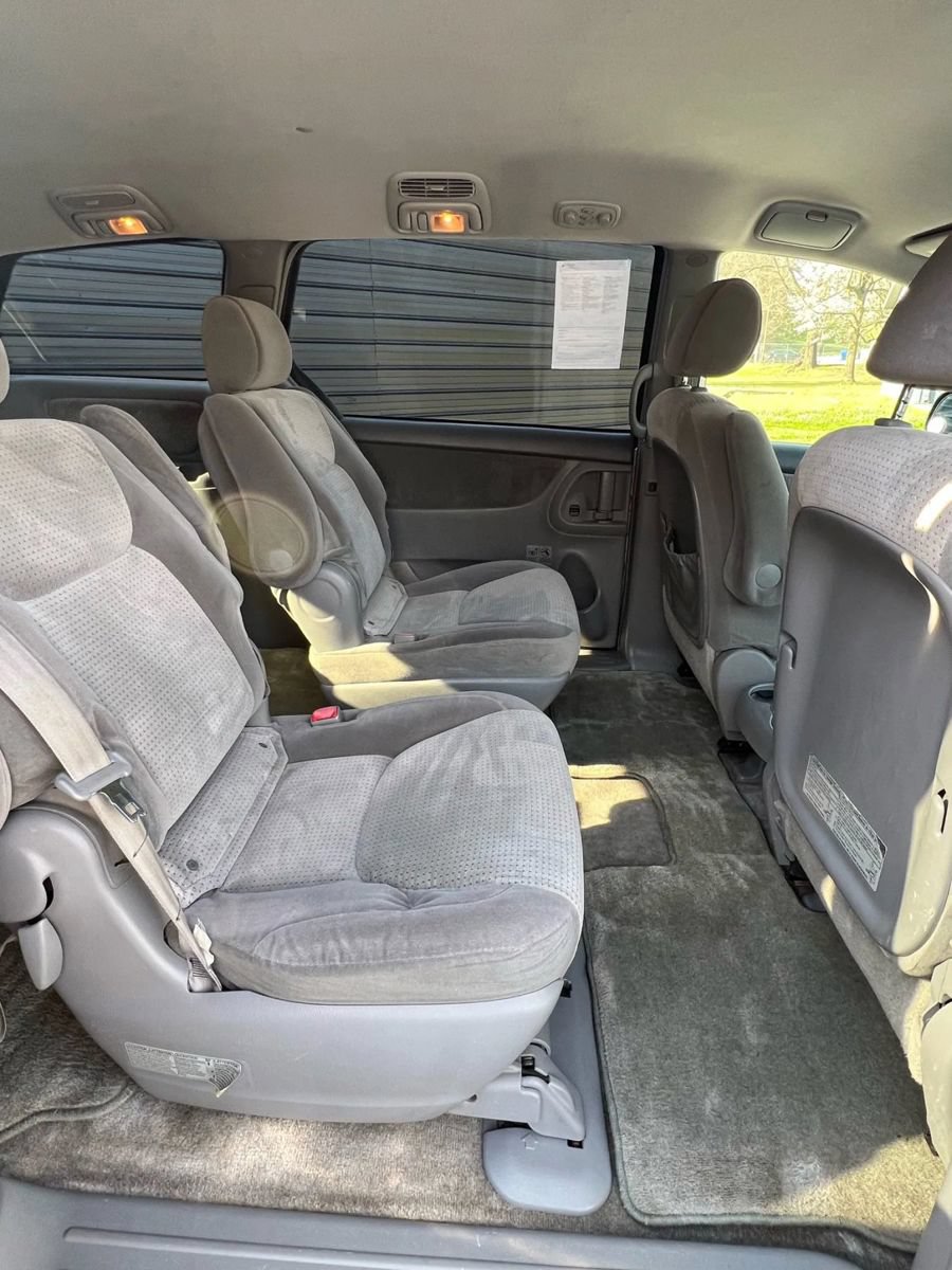 Used 2007 Toyota Sienna CE FWD image 13