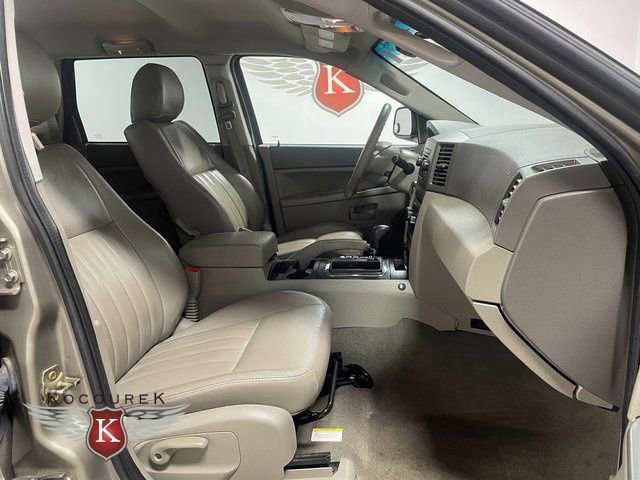Used 2005 Jeep Grand Cherokee Laredo image 22