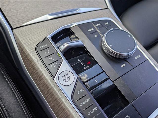 Used 2025 BMW 330i Sedan image 15