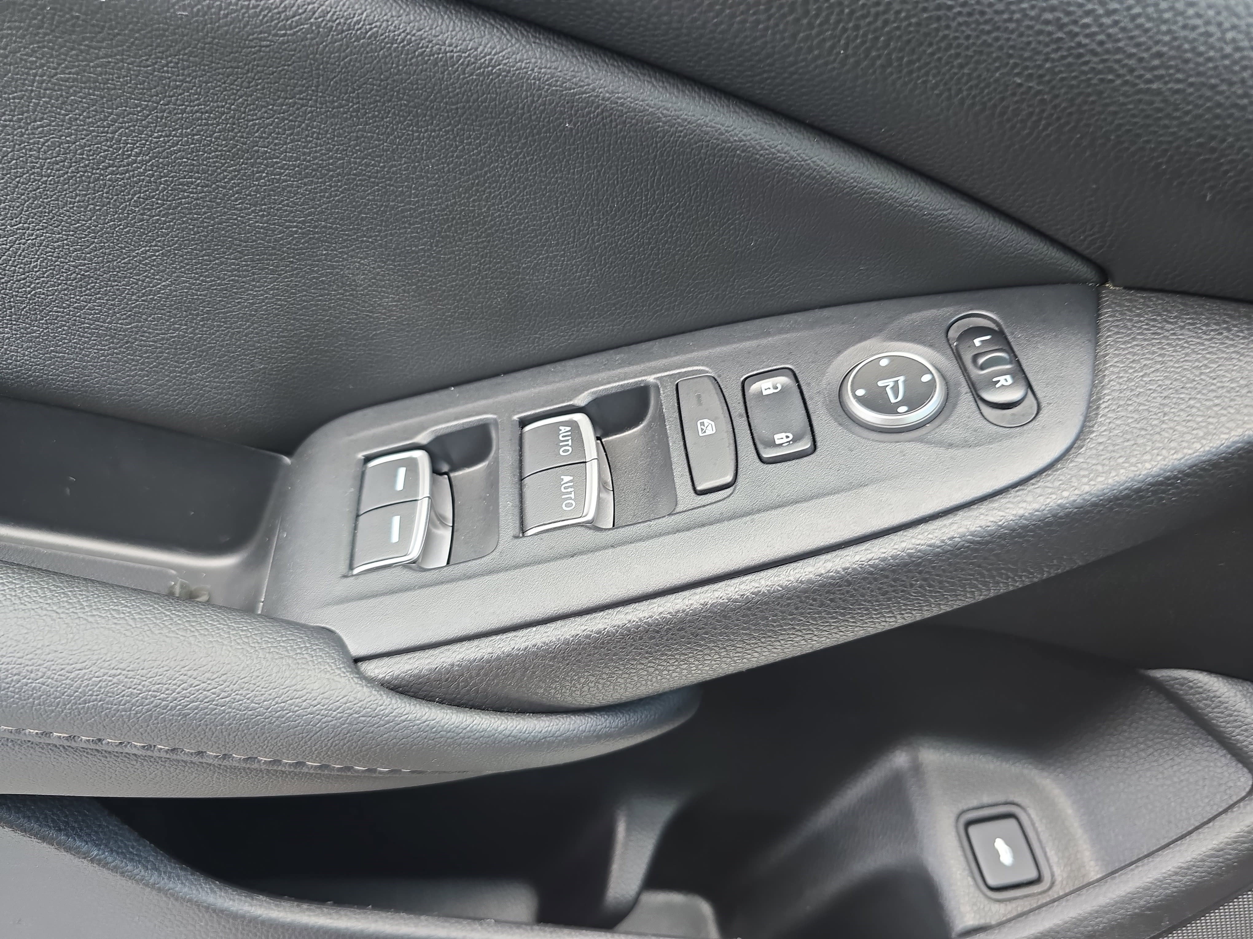 Certified 2022 Honda Accord Sport image 26