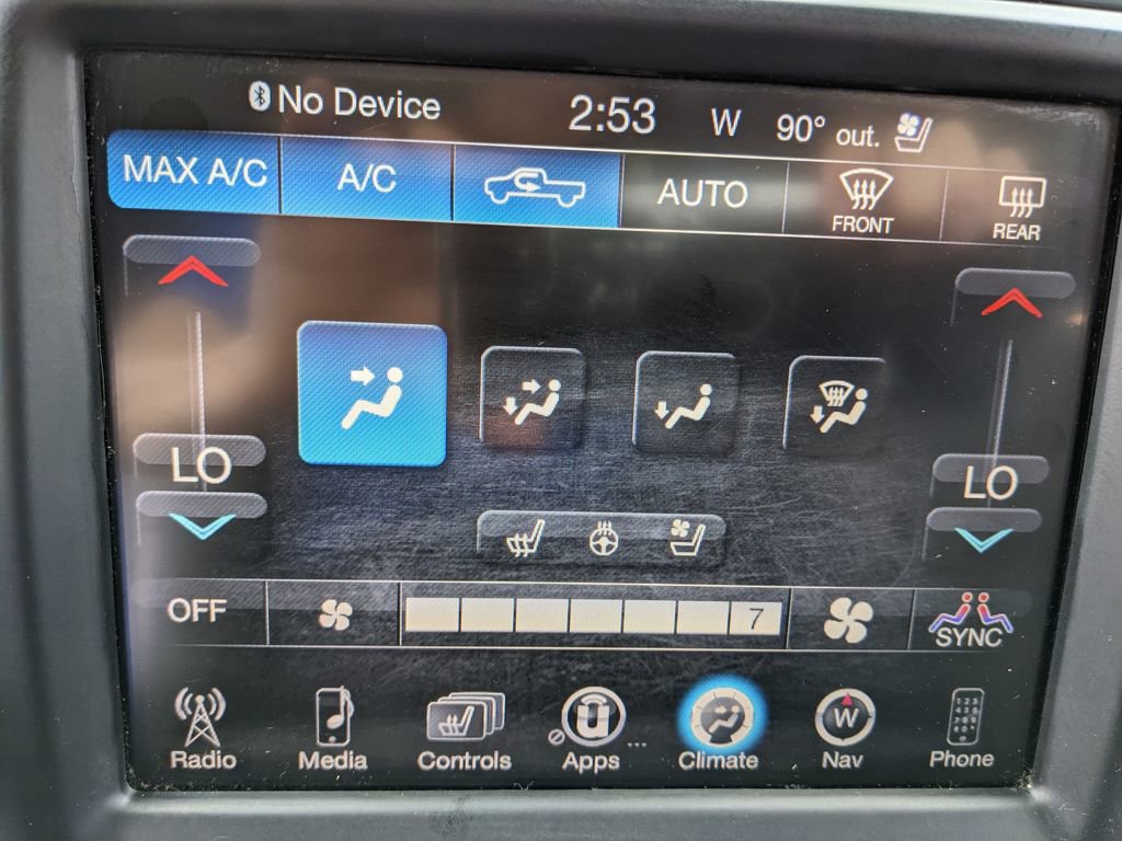 Used 2016 RAM 1500 Laramie w/ Convenience Group AWD/4WD image 34