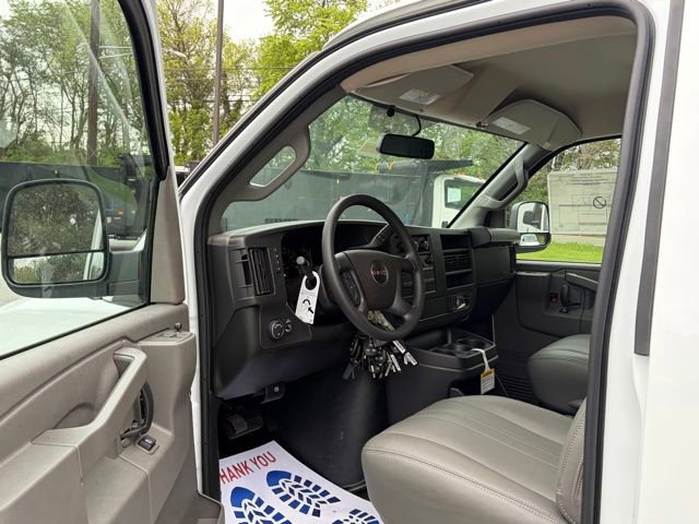 New 2026 GMC Savana 2500 w/ Driver Convenience Package RWD image 16