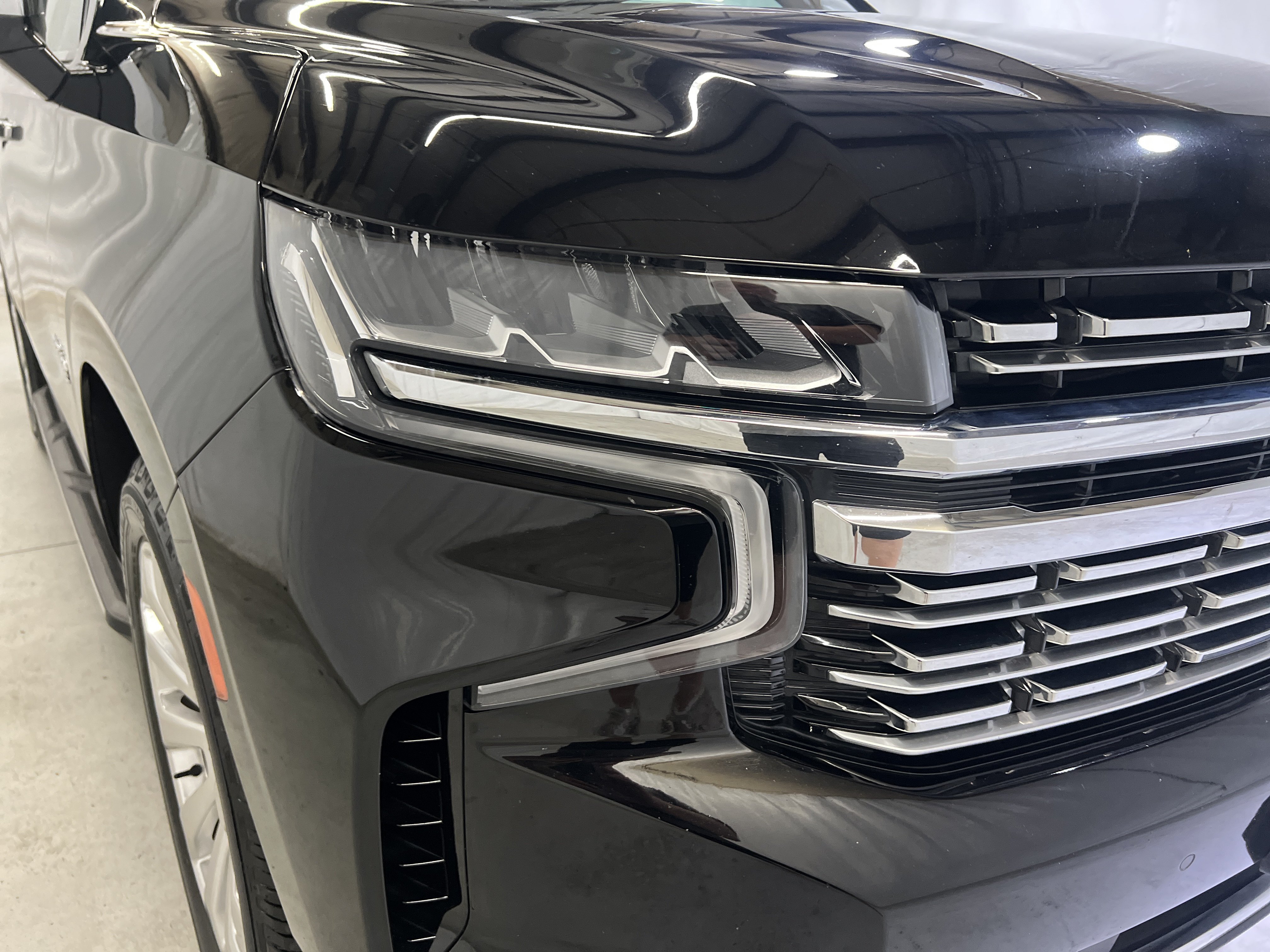 Used 2021 Chevrolet Tahoe Premier AWD/4WD image 5