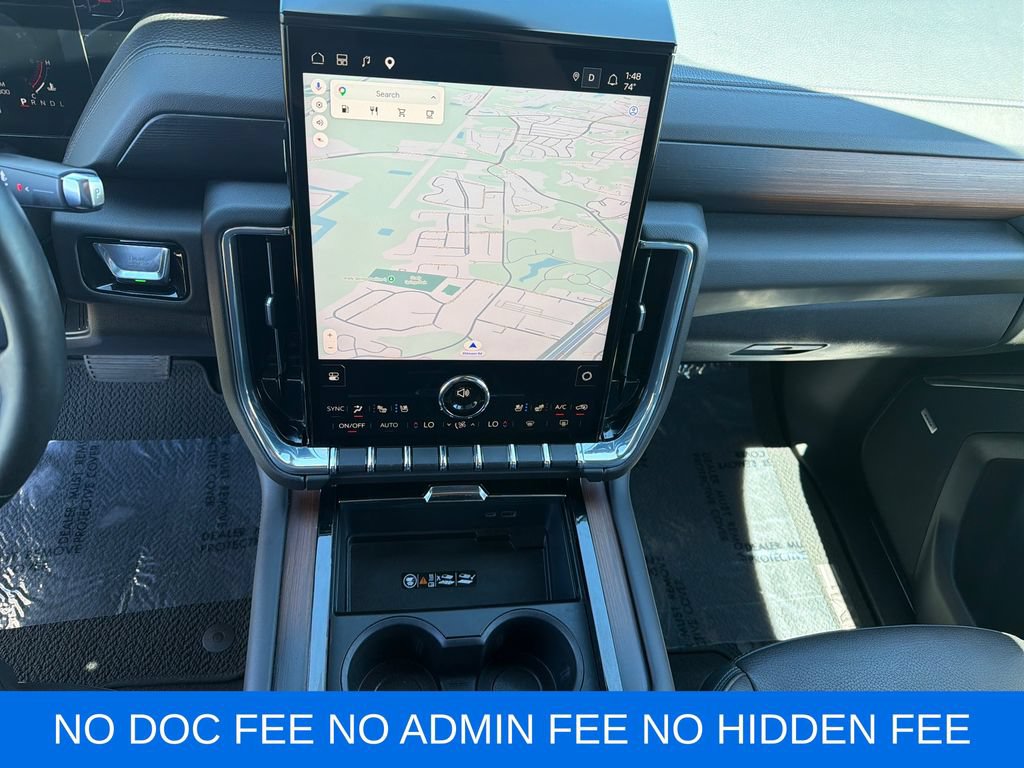 Used 2025 GMC Yukon XL Denali AWD/4WD image 18