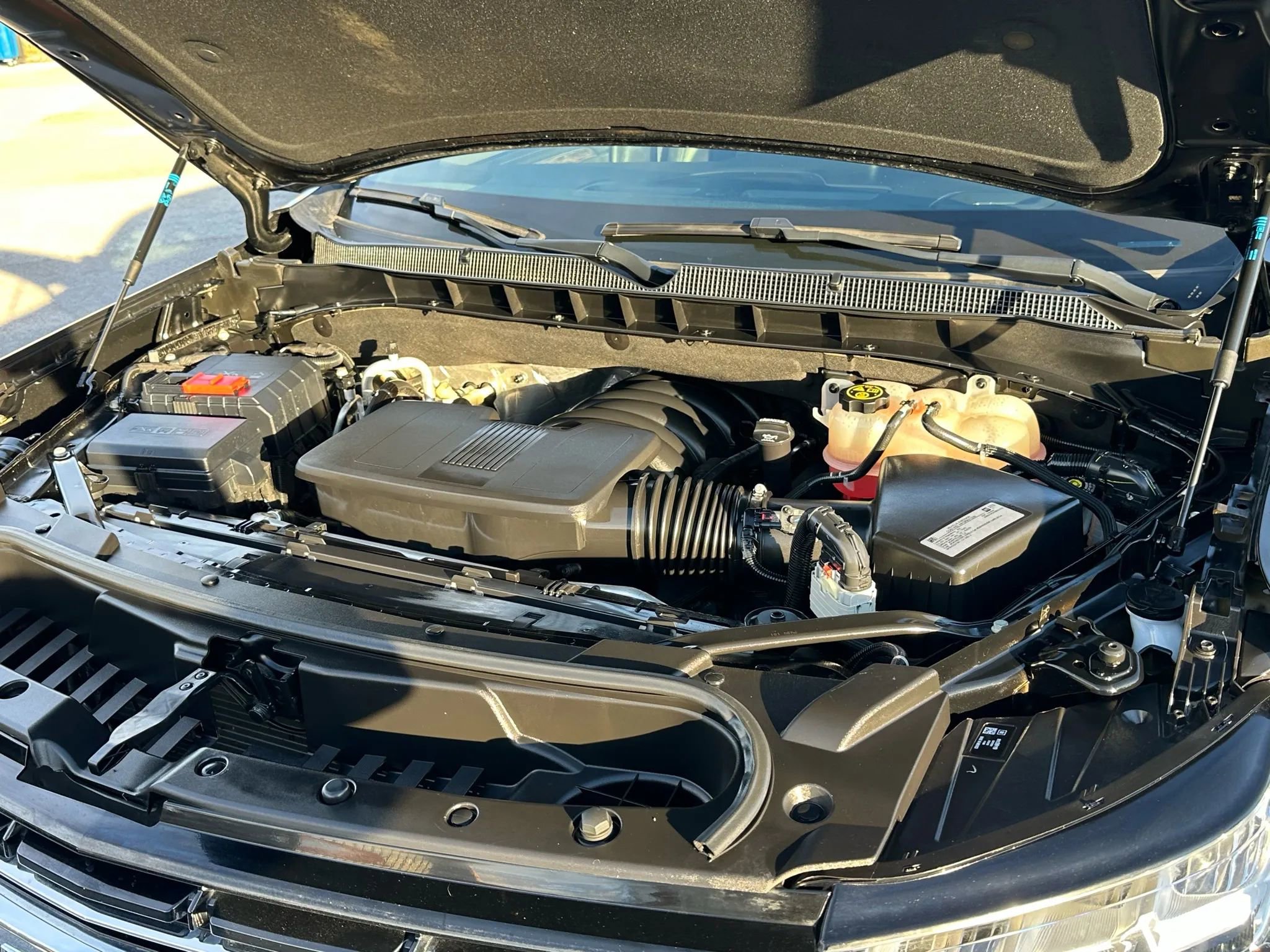 Used 2021 Chevrolet Tahoe LT image 28