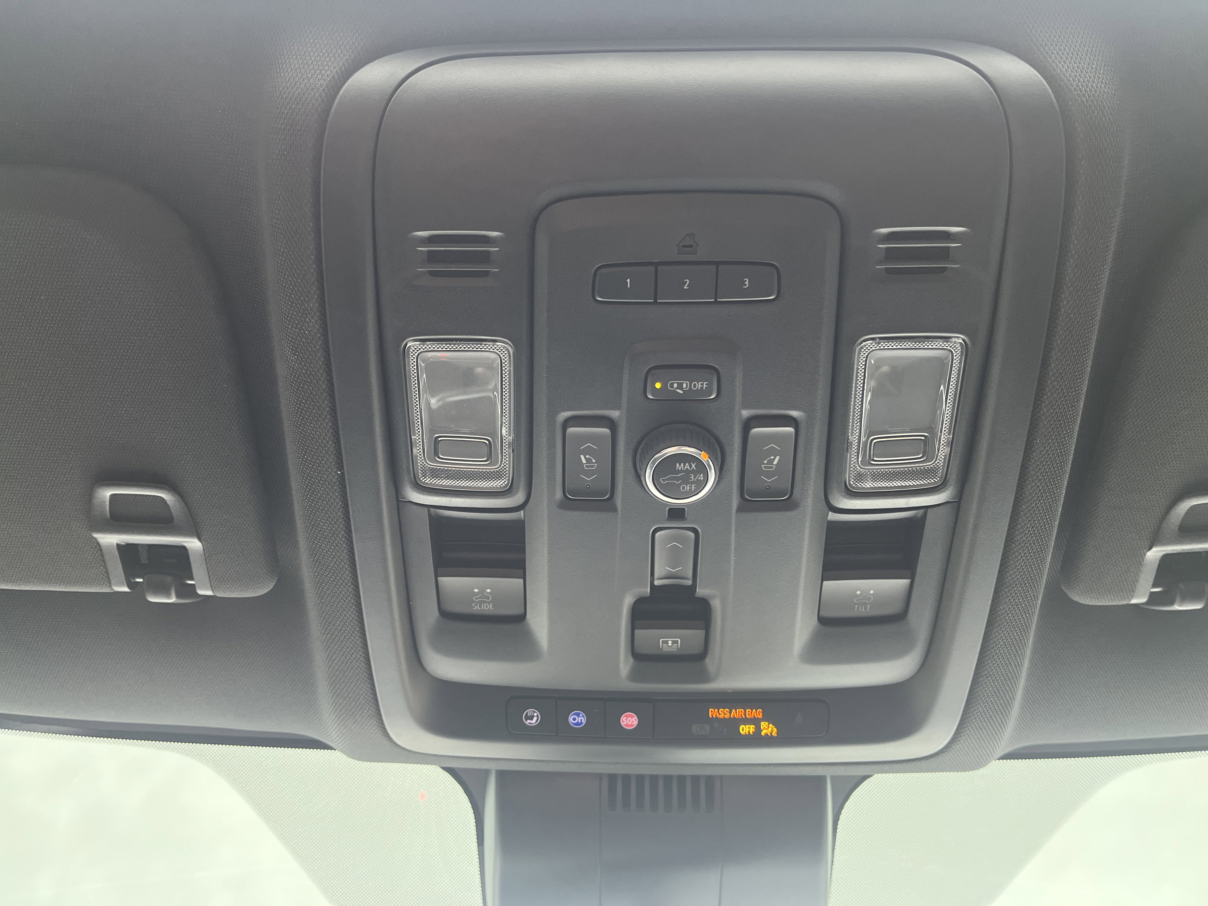 Used 2023 Chevrolet Tahoe Premier w/ Advanced Technology Package image 47