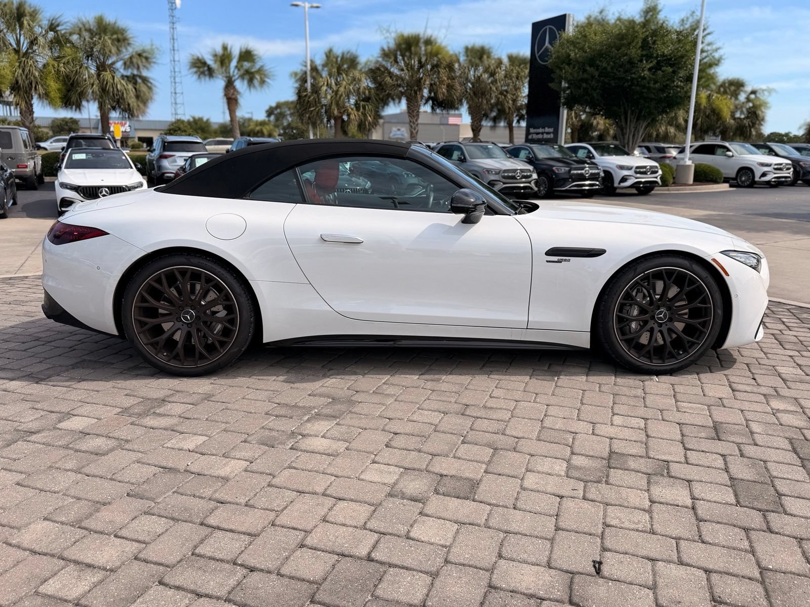 Used 2024 Mercedes-Benz SL 43 AMG image 6