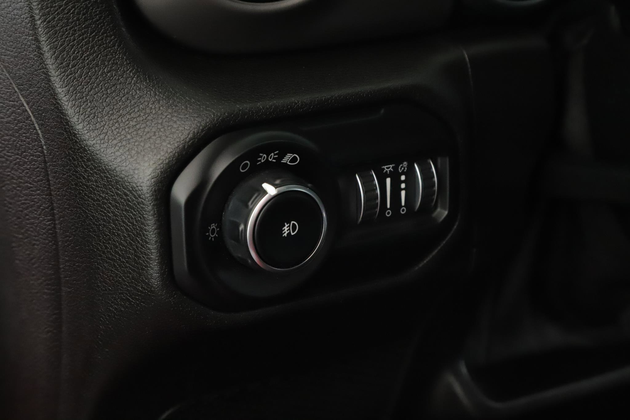 Certified 2019 Jeep Wrangler Unlimited Sport image 6