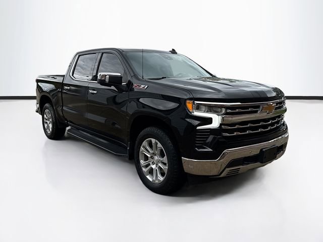 Used 2022 Chevrolet Silverado 1500 LTZ image 3