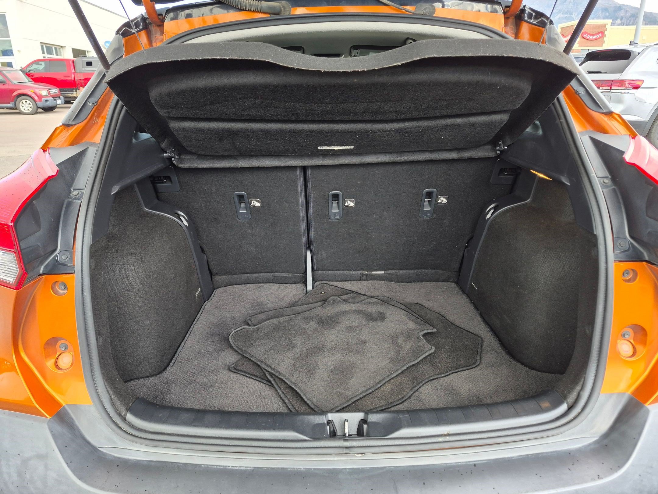 Used 2019 Nissan Kicks SV FWD image 29
