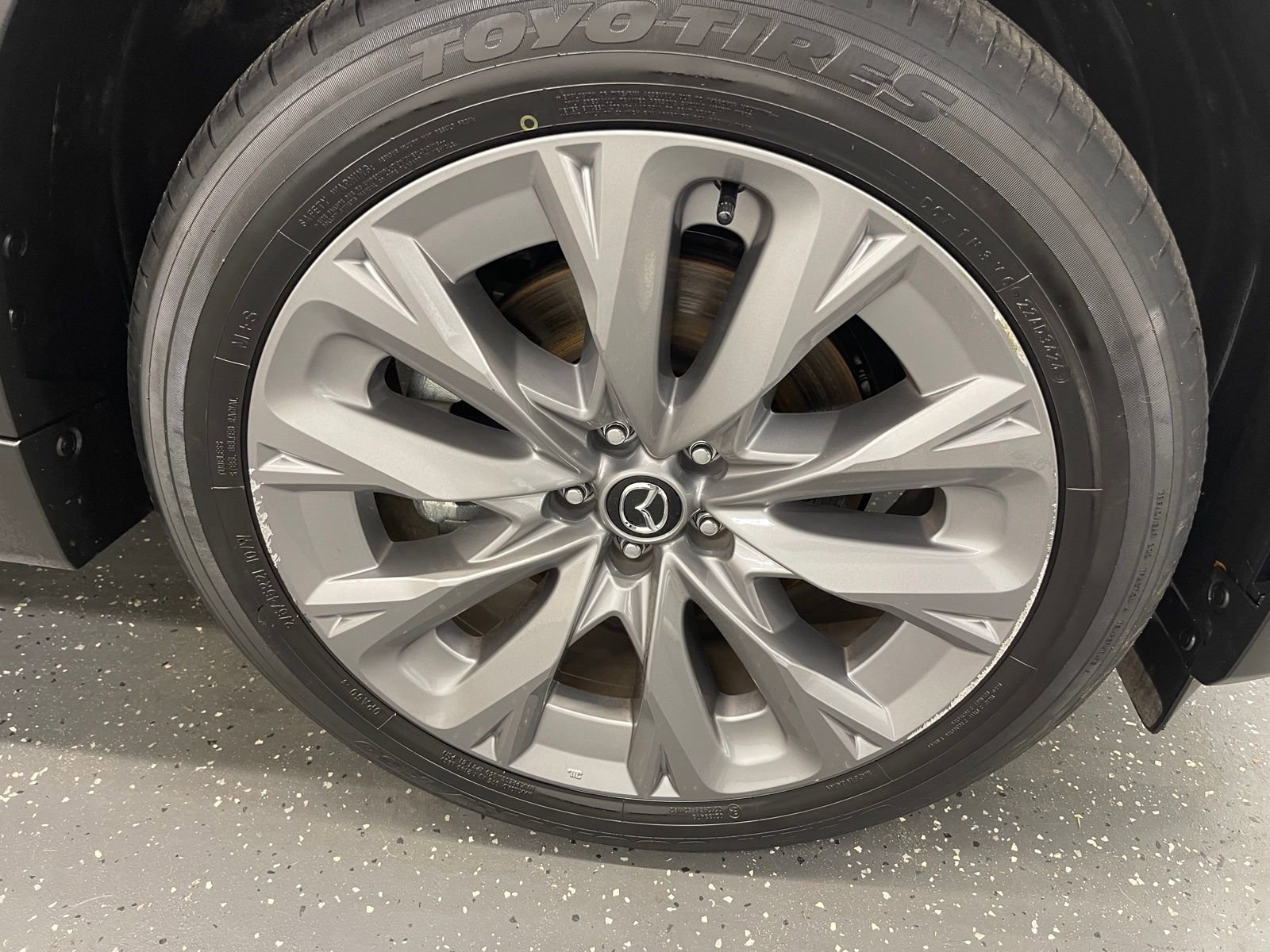 Used 2025 MAZDA CX-90 3.3 Turbo w/ Premium Plus Pkg image 18