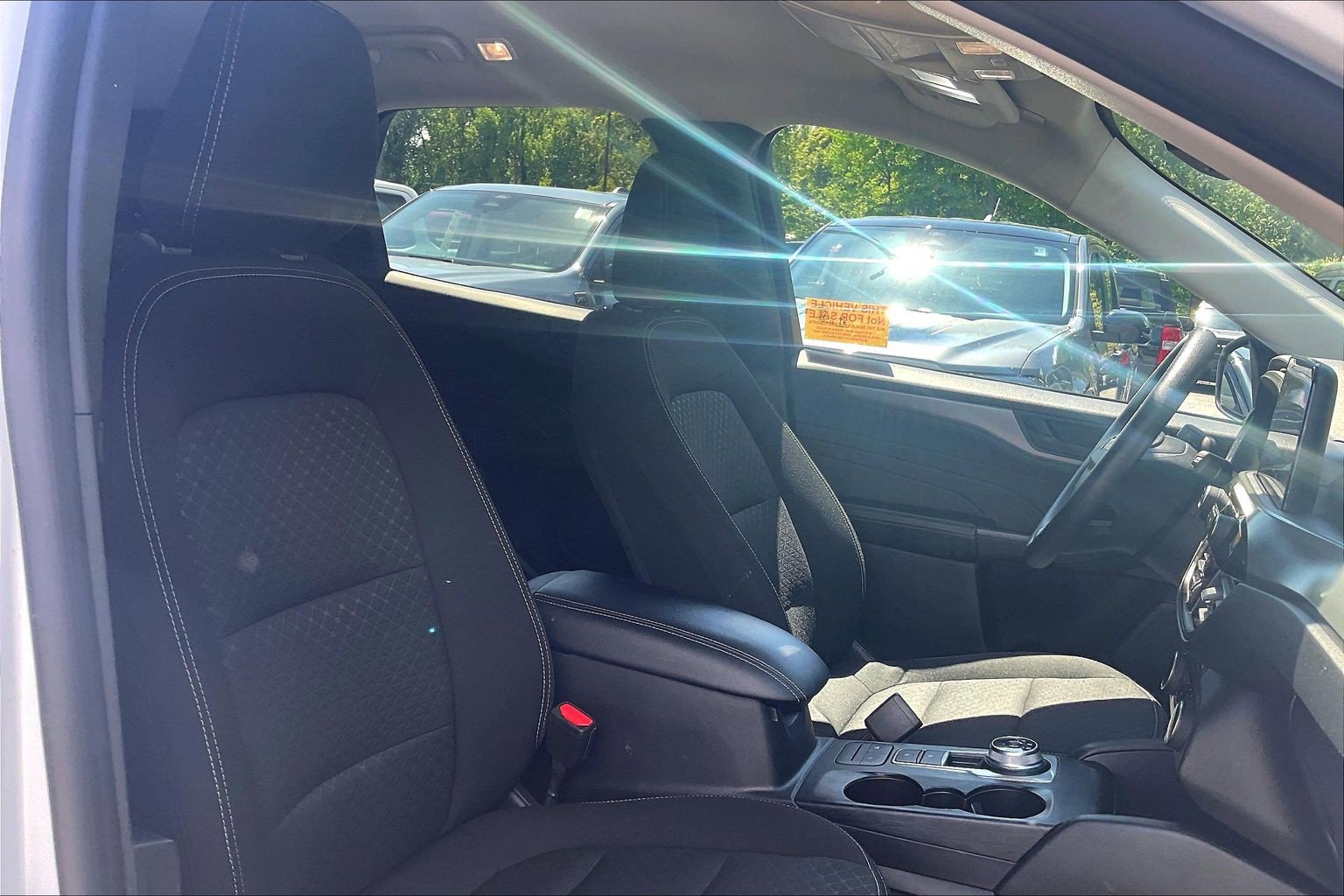 Used 2025 Ford Escape Active AWD/4WD image 7