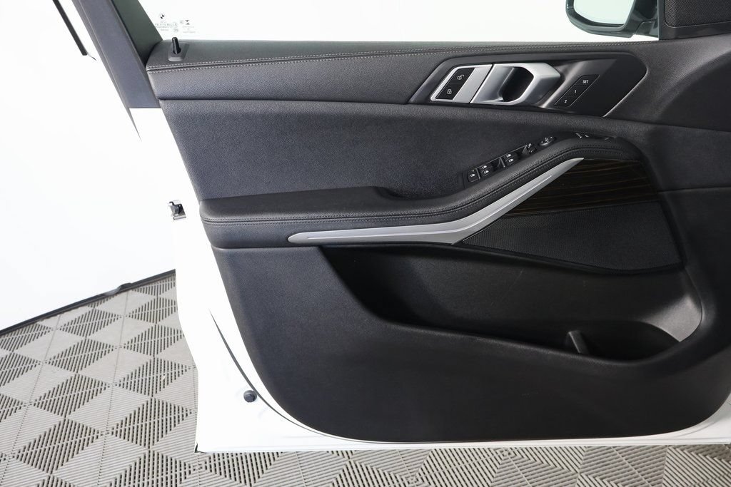 Used 2020 BMW X5 sDrive40i RWD image 12