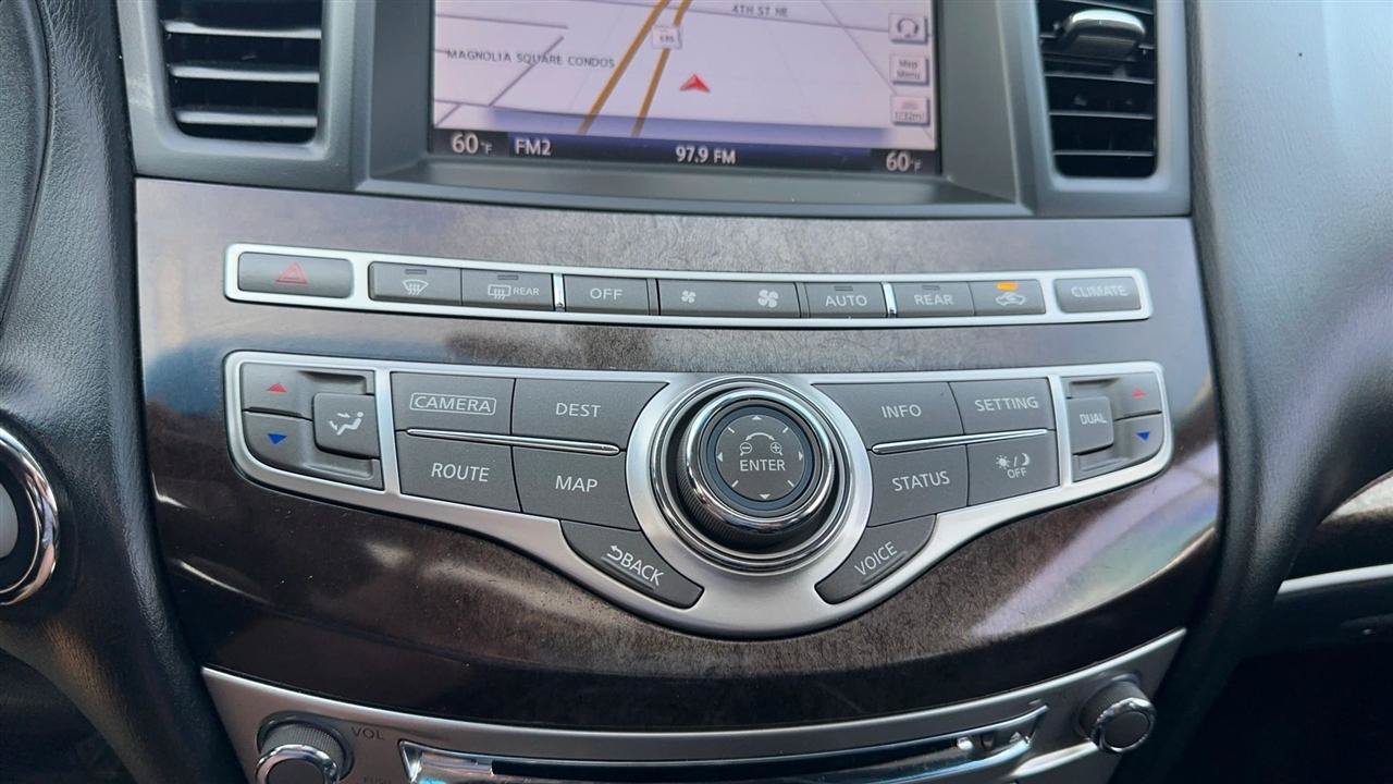 Used 2013 INFINITI JX35 AWD w/ Premium Pkg image 65