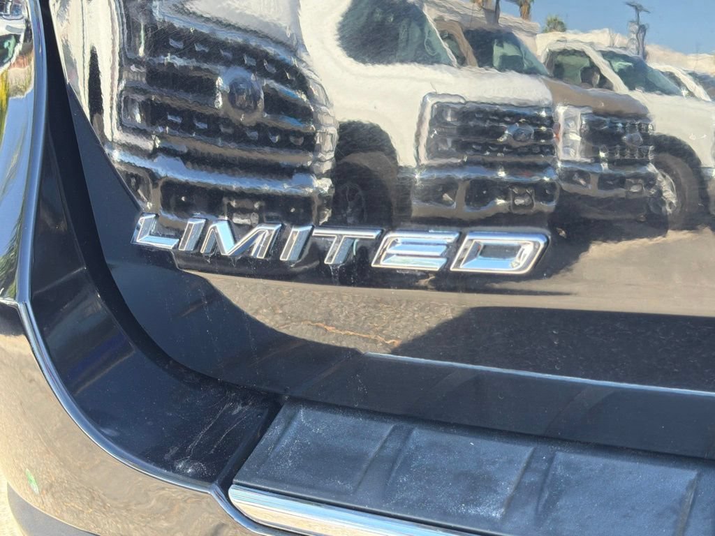 Certified 2023 Ford Explorer Limited RWD image 16