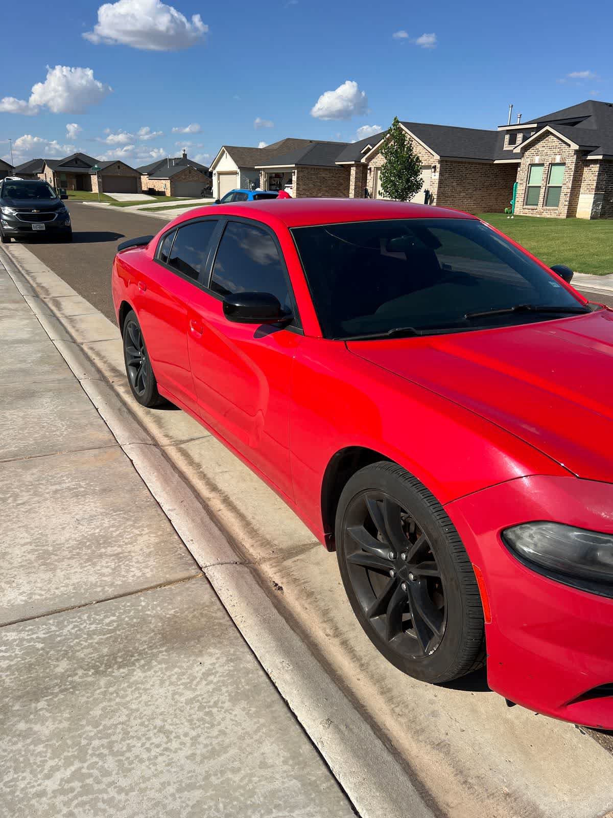 Used 2016 Dodge Charger SXT w/ Plus Group RWD image 3