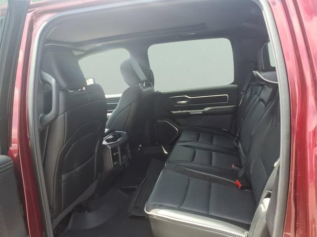 Used 2025 RAM 1500 Laramie AWD/4WD image 8
