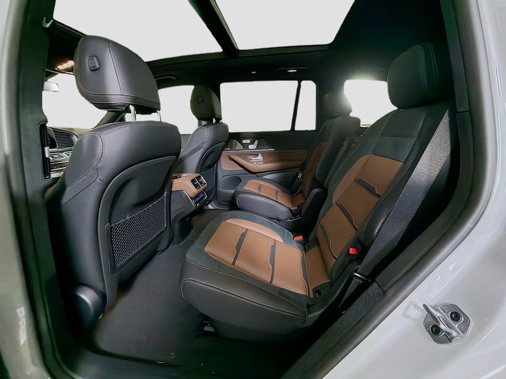 New 2026 Mercedes-Benz GLS 63 AMG 4MATIC image 25