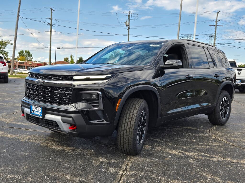 New 2026 Chevrolet Traverse Z71 w/ Driver Confidence Package image 3