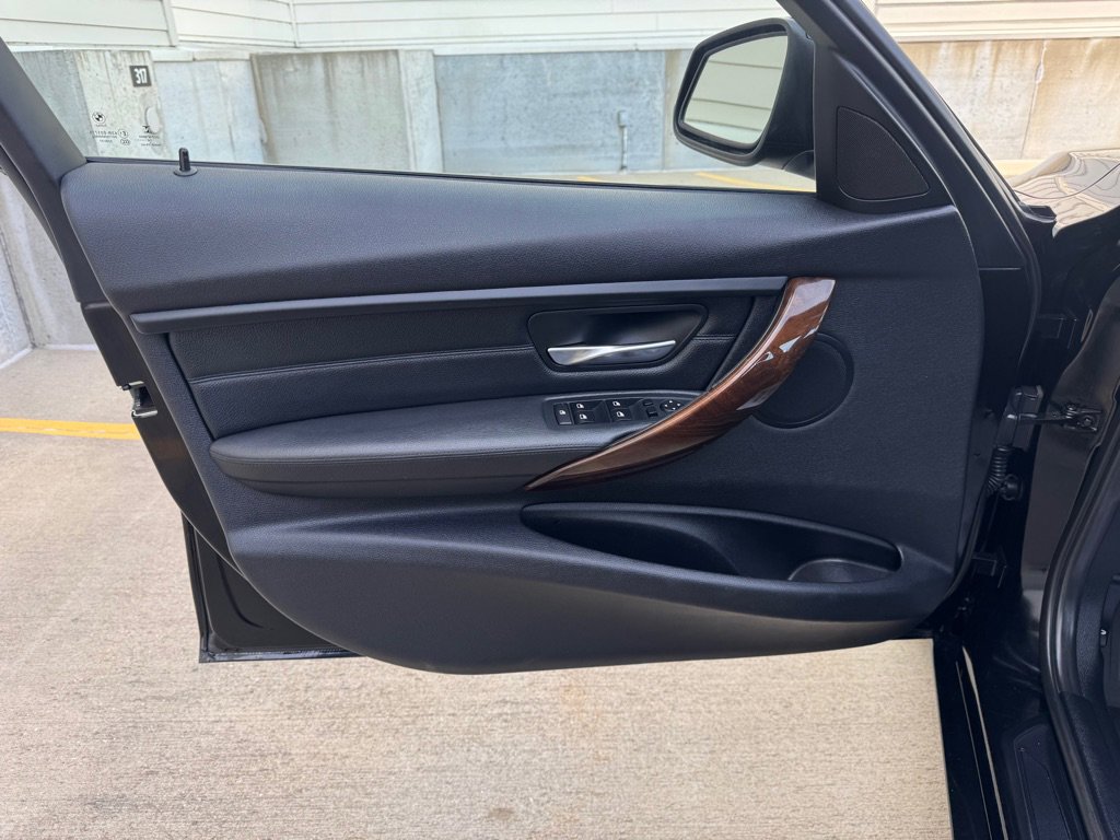 Used 2015 BMW 328i Sedan image 10